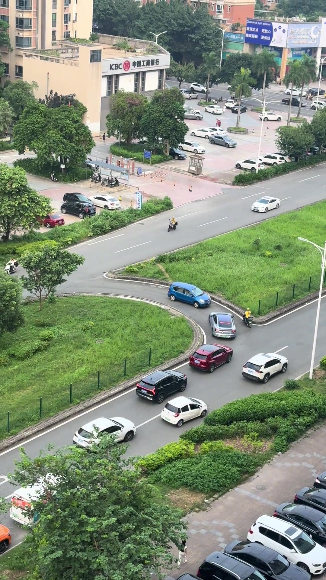 到底谁的错，看谁能熬过谁