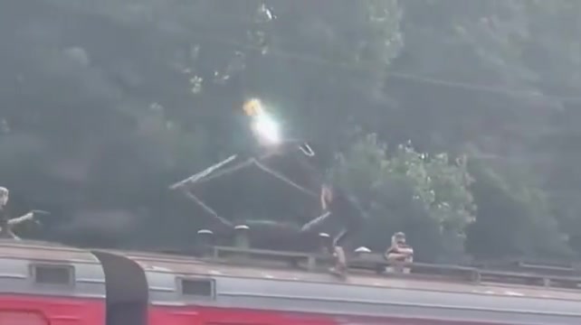 阎王：谁在门口反复试探！