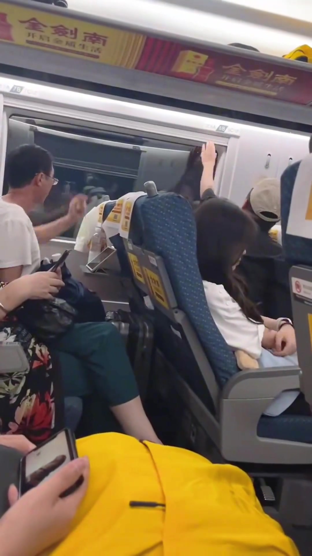 《成年人的倔强》