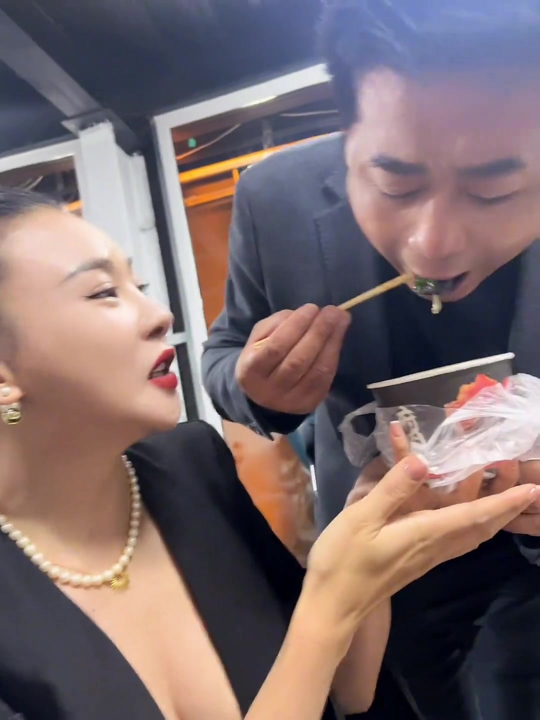所以这女的高叶吗！