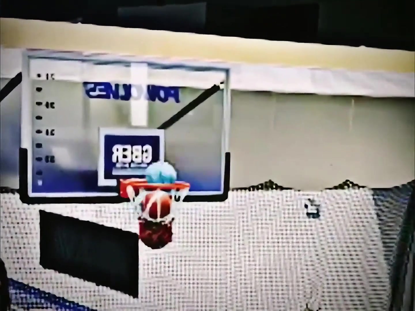 从某一刻开始，目标就不是为了让球出来了