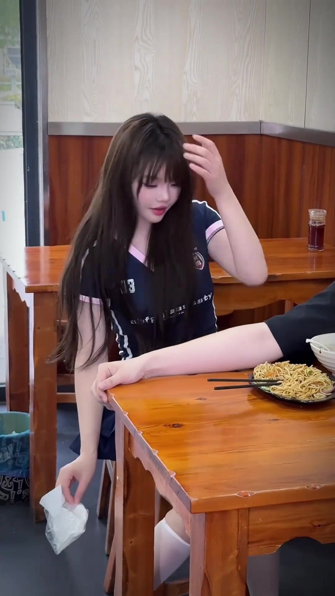 警惕突然对你很好的人