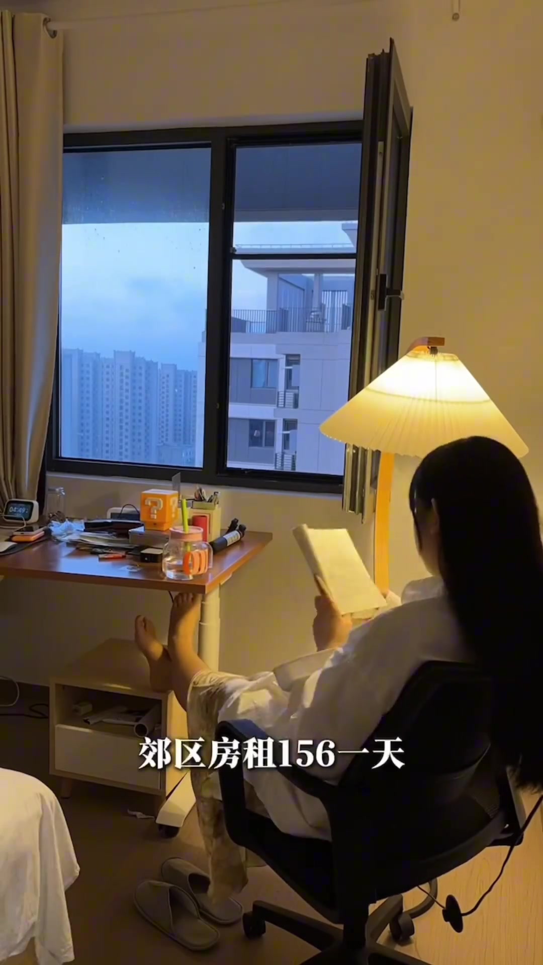 这物价也太夸张了！来看看陆家嘴打工人的一天花销