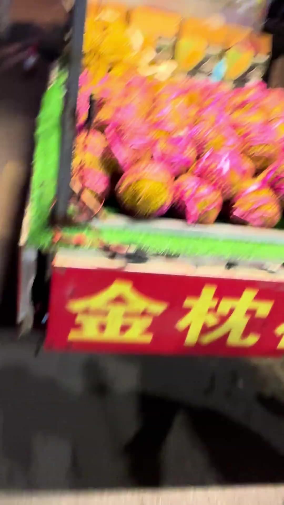 街头榴莲东北口音实诚推销，要是在我这我高低得买一个