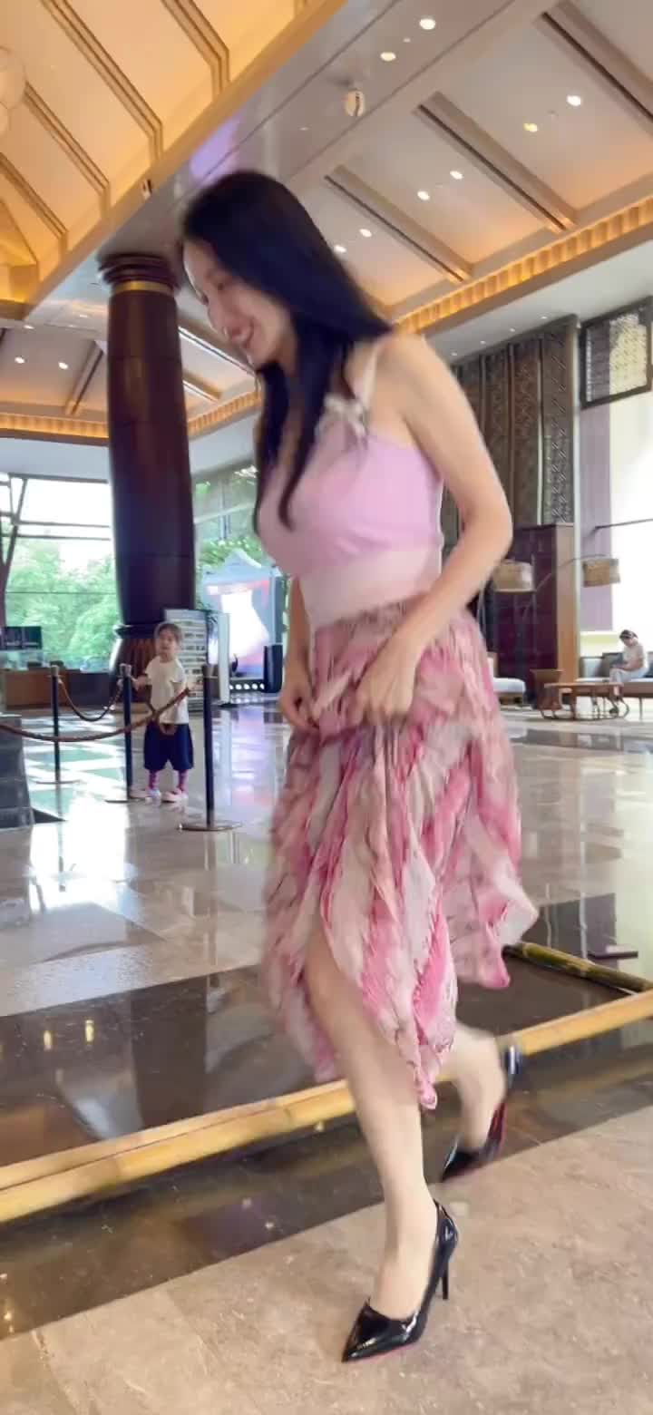 别逞强了！穿这玩意儿不可能跳得好...