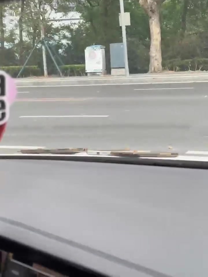 走了突然地下车库：“蓝牙已断开”