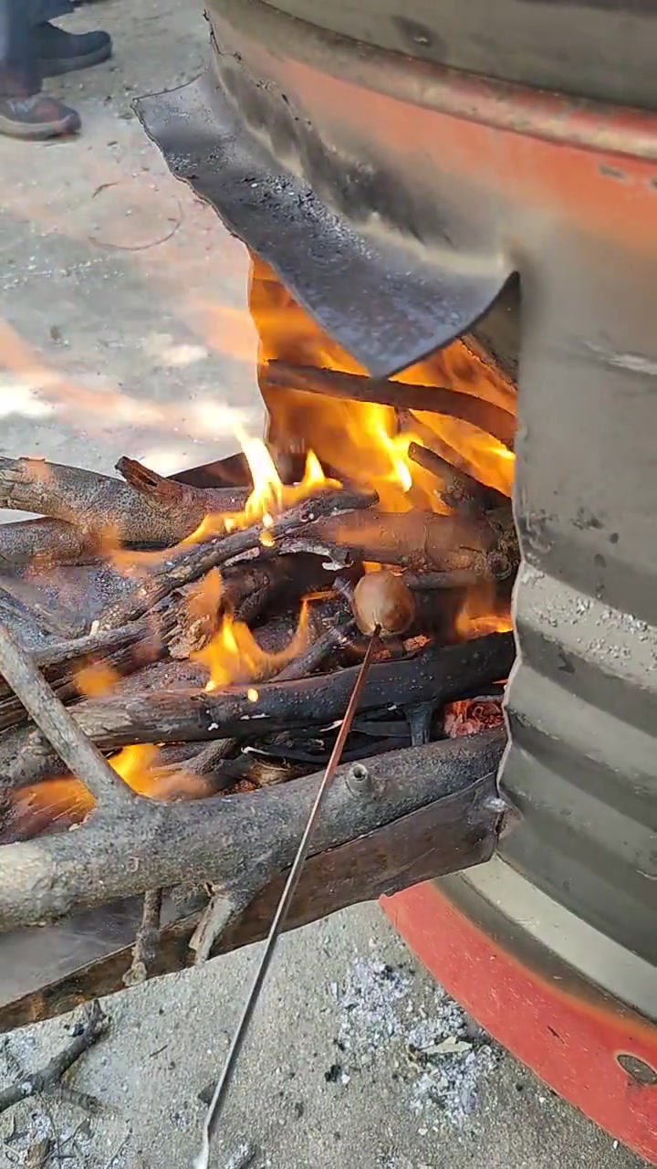 火烤栗子，栗子还能快速脱皮