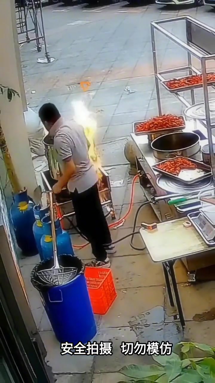 你这的应对也太丝滑了，是真的不怕啊你！！
