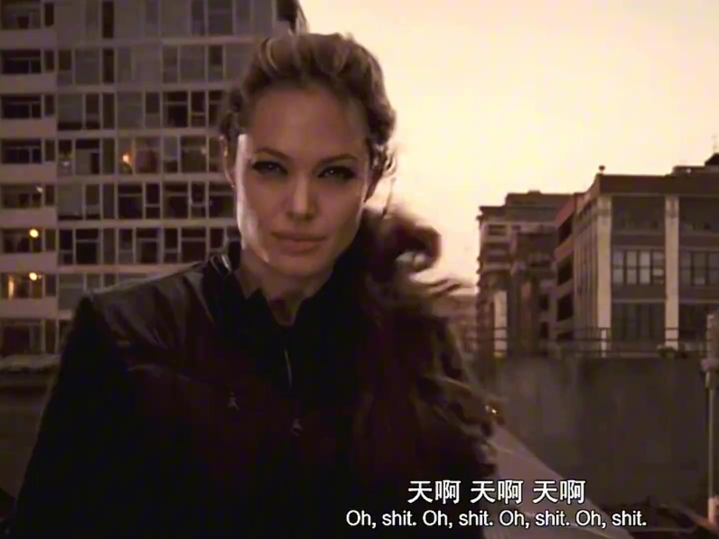 完美转身包帅的安吉丽娜朱莉