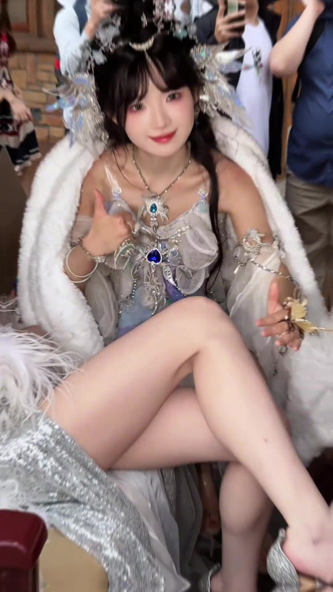 别说她一女的喜欢了，我这男的也喜欢