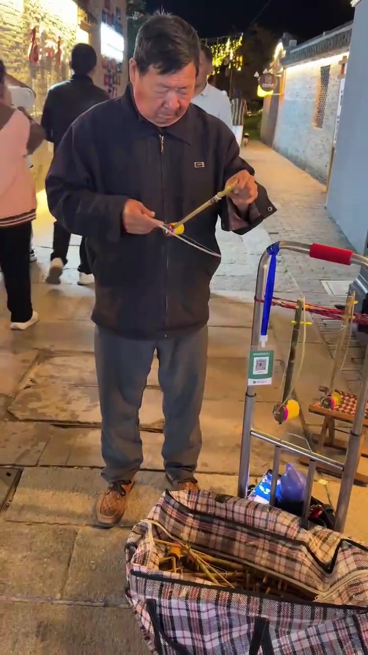 难道这就是传说中的尤克胡胡