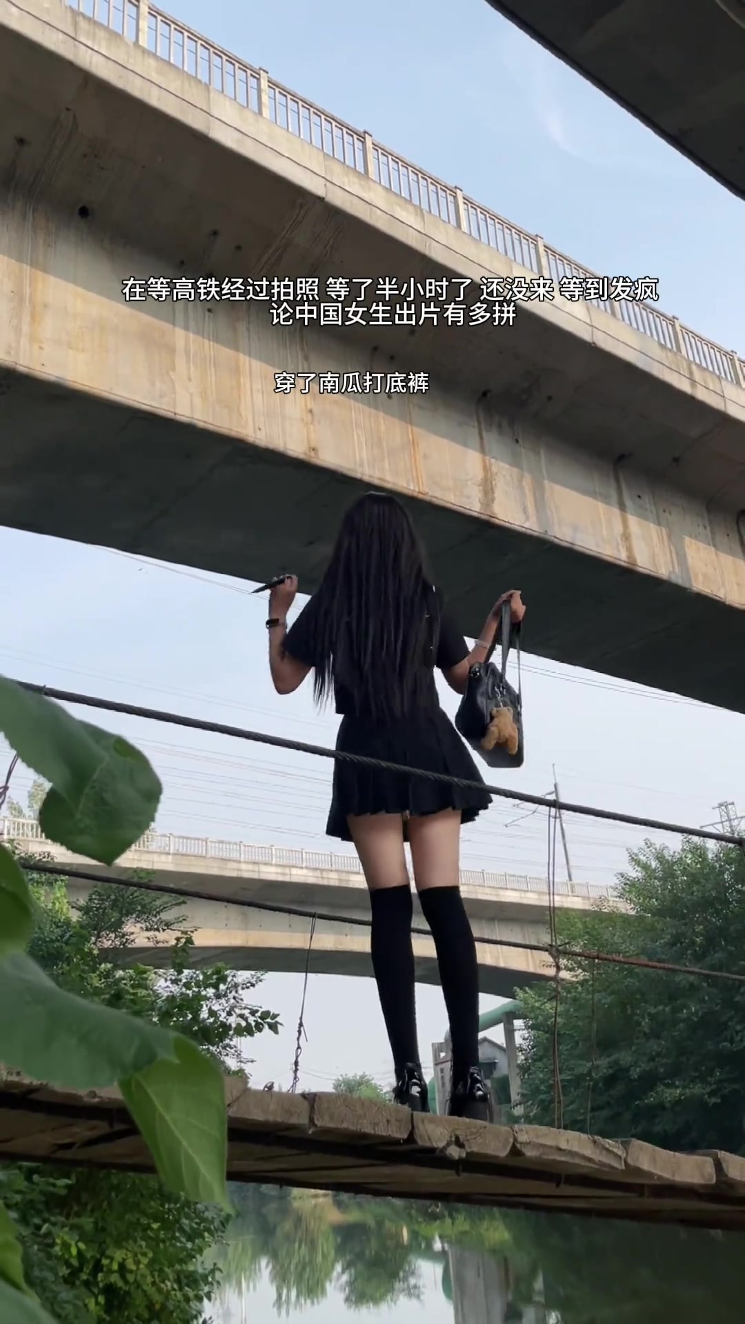 一生要出片的中国女人啊，真的太拼了！