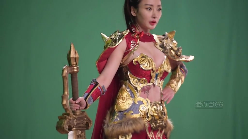 柳岩这身材，还是炸裂啊