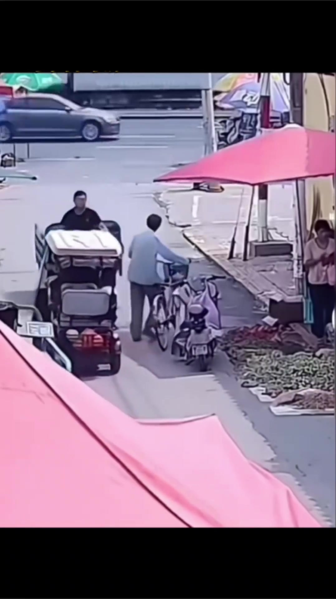 这才是真的叫目中无人一点都不带刹车的
