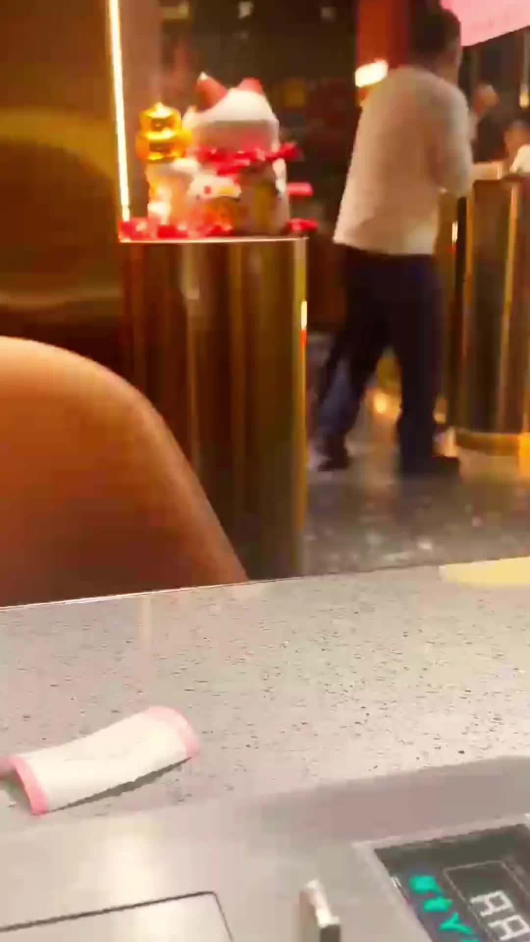 最后饭钱72，住院费七万二！