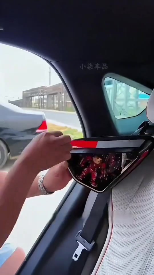 这样算不算改装车！！