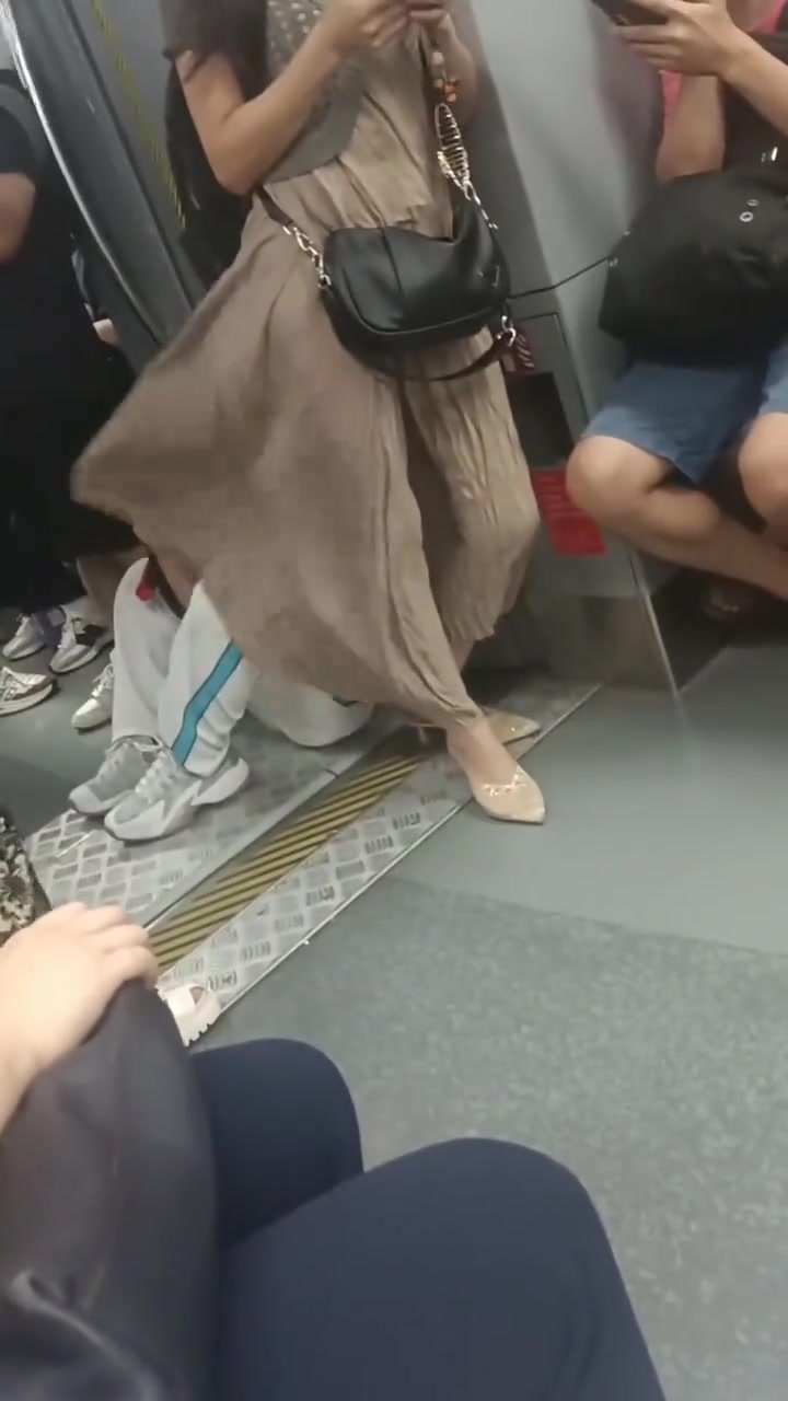 地铁上风这么大吗