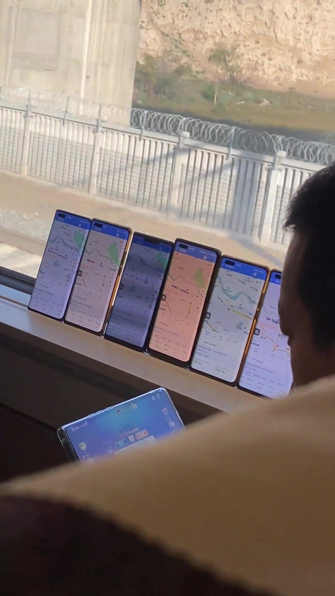 全网寻找，有谁知道他们在干什么