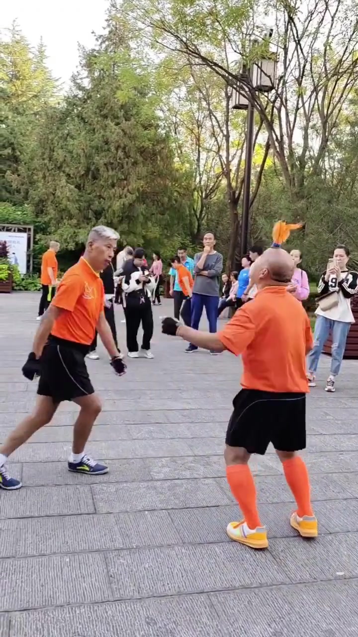 这项运动对颈椎病的修复有奇效