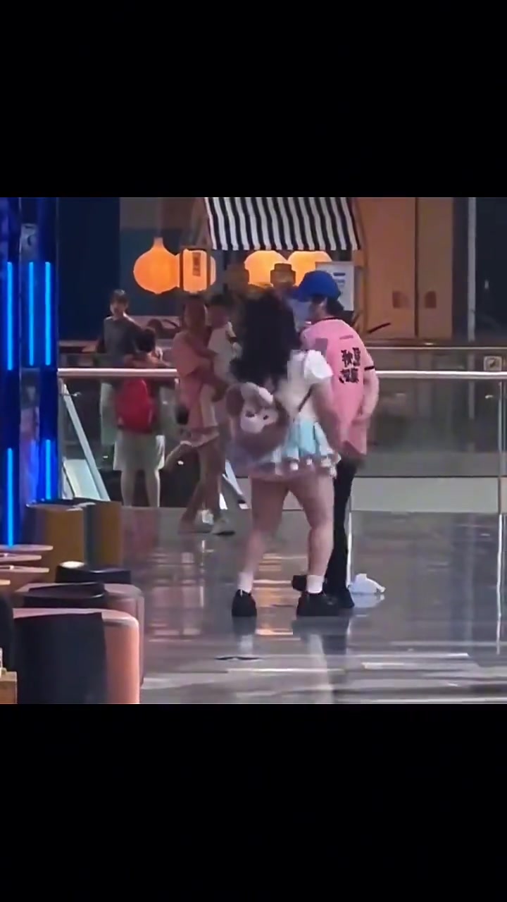 遇到这种情况看吧！这就是男人们喜欢的卡哇伊