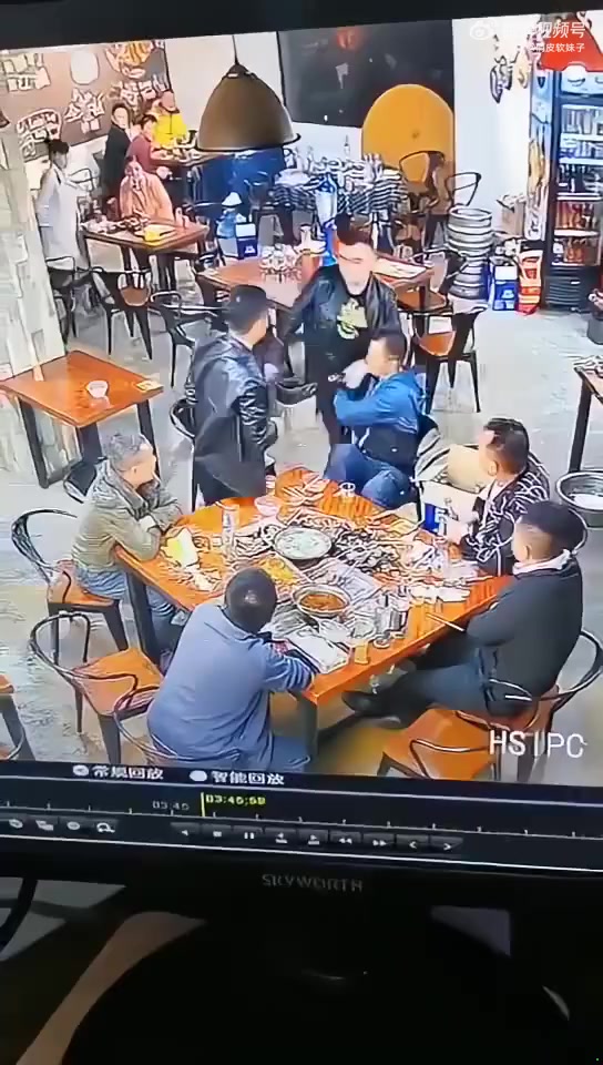 着不说是真的都以为是电视剧，这是干啥周处除三害看多了