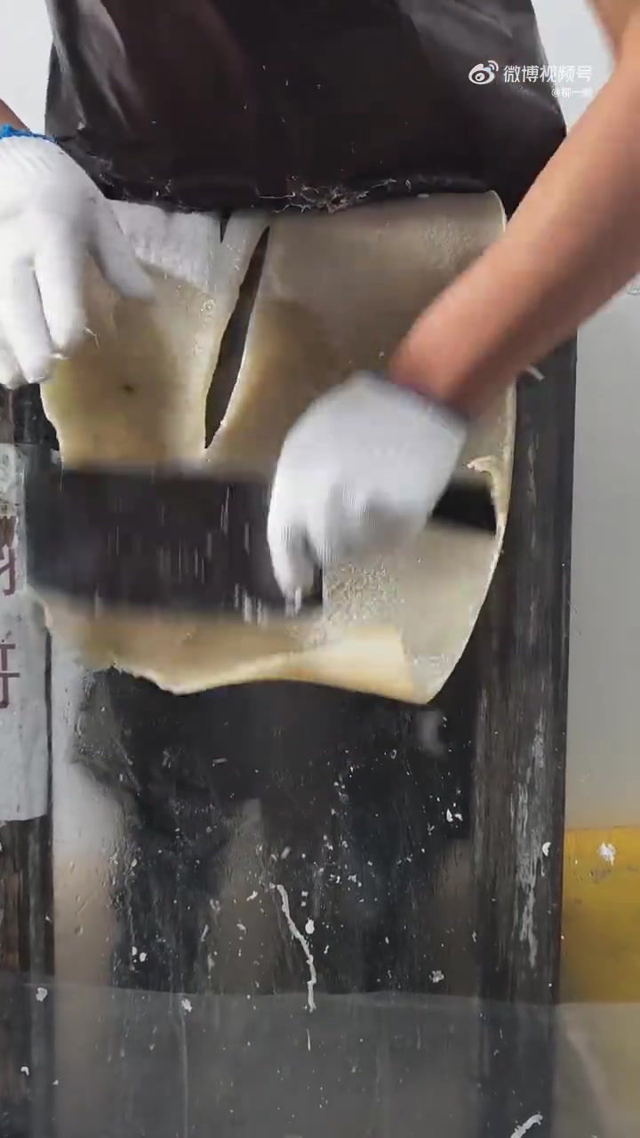 解压油炸猪皮！