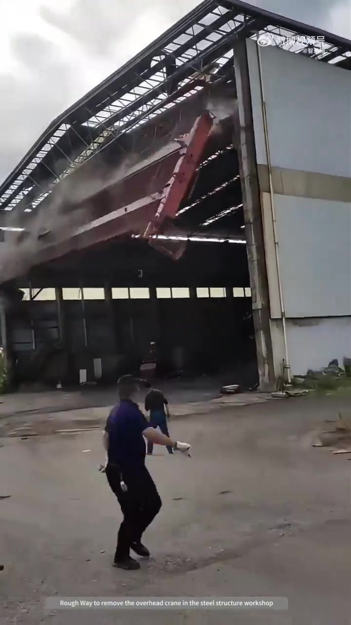 为什么跑跑慢就没了！！！这是桥架主梁出问题导致“溜车”了