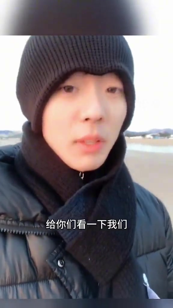 谈恋爱后的幸福真是肉眼可见！小伙谈恋爱前后像换了一个人