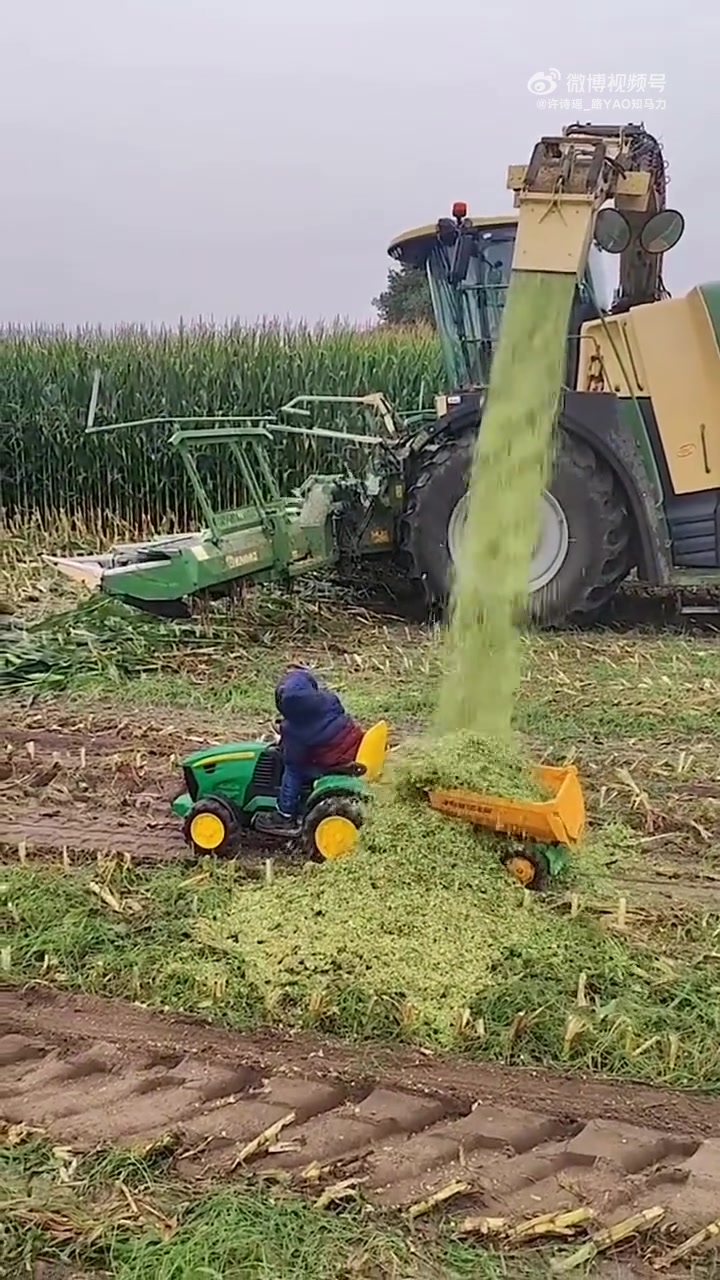 直接爆单！宝宝第一次体验了大人的重担！