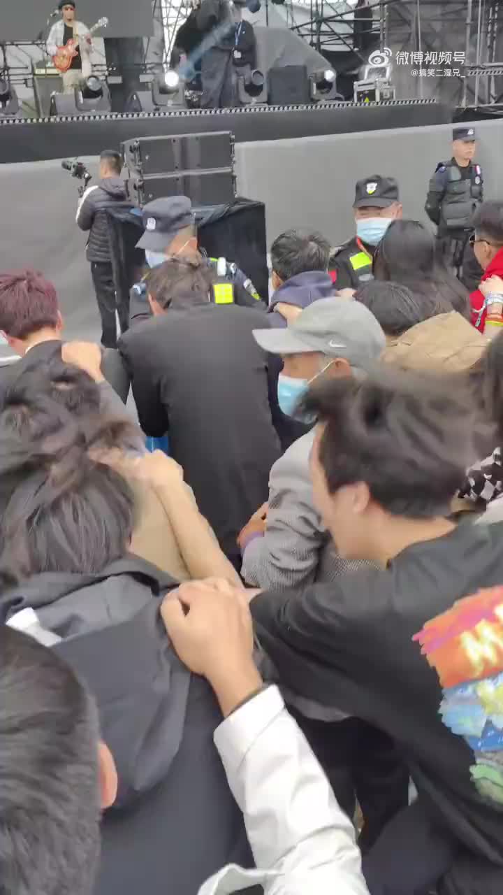 大爷：燃烧吧！！我的青春！！！