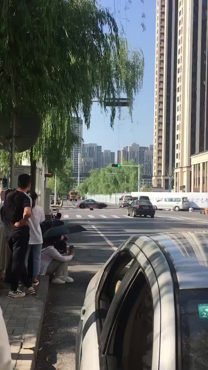 这种拍戏用的车到底是真车还是道具车啊