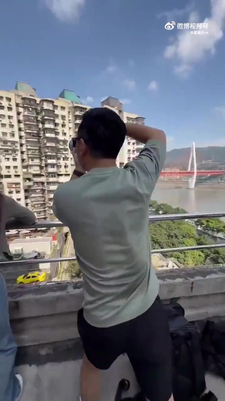 这就是摄影师疯狂的一瞬间吗！！