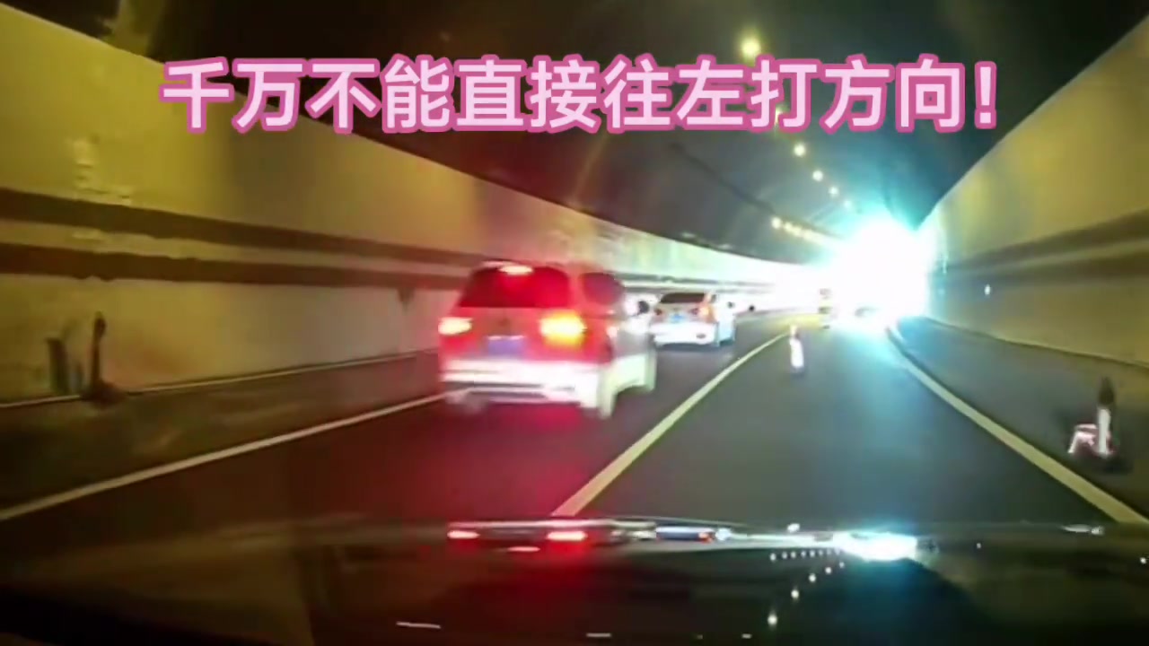 这放雪糕桶的人真是个人才，这个位置有几个人看得清楚啊