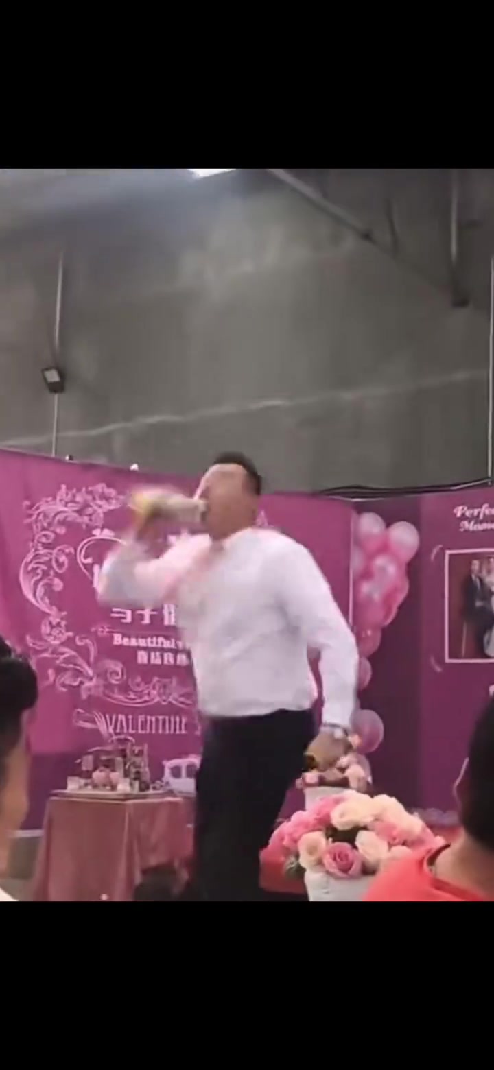 一顿操作猛如虎，啤酒进肚子一十五