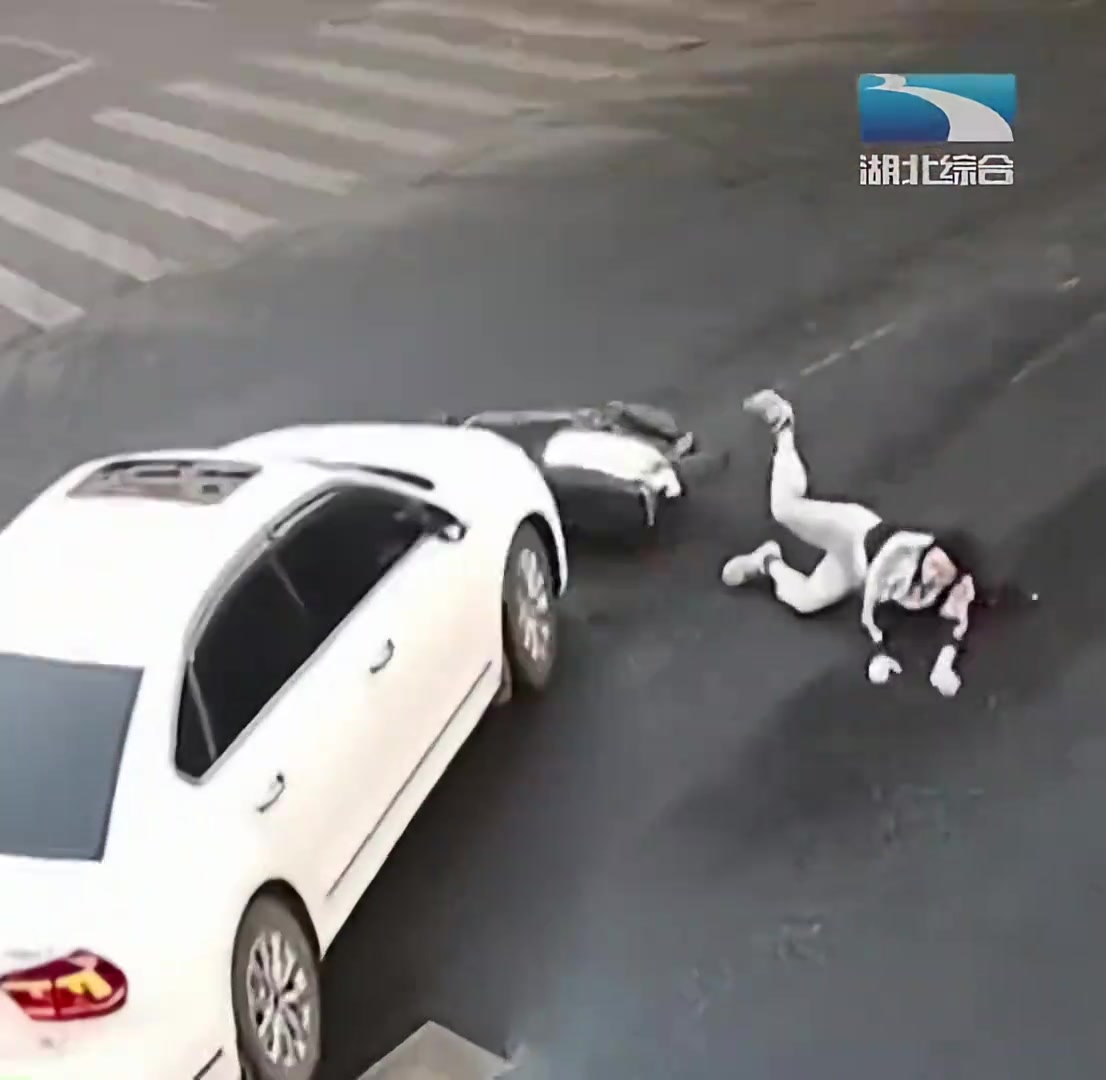 小车：我算什么你耍帅的工具吗