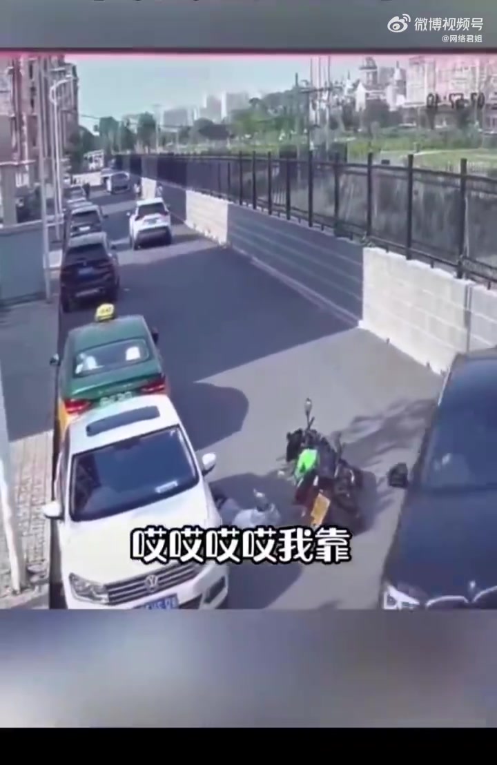 小姐姐都无语了