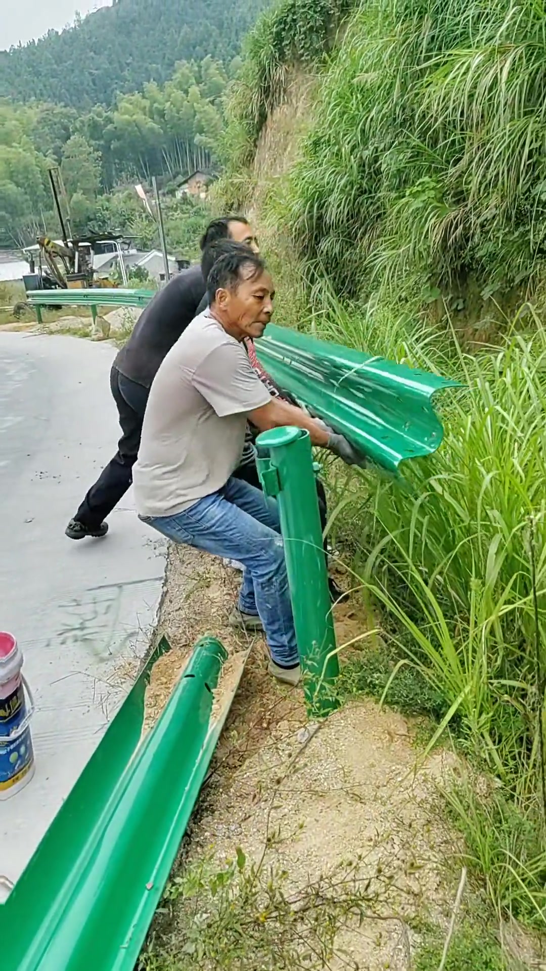 看着就感觉很累很辛苦，这种是不是就只能靠蛮力掰啊！！