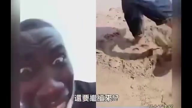 黑人小伙看到拼多多买来的白鞋惊呆了！