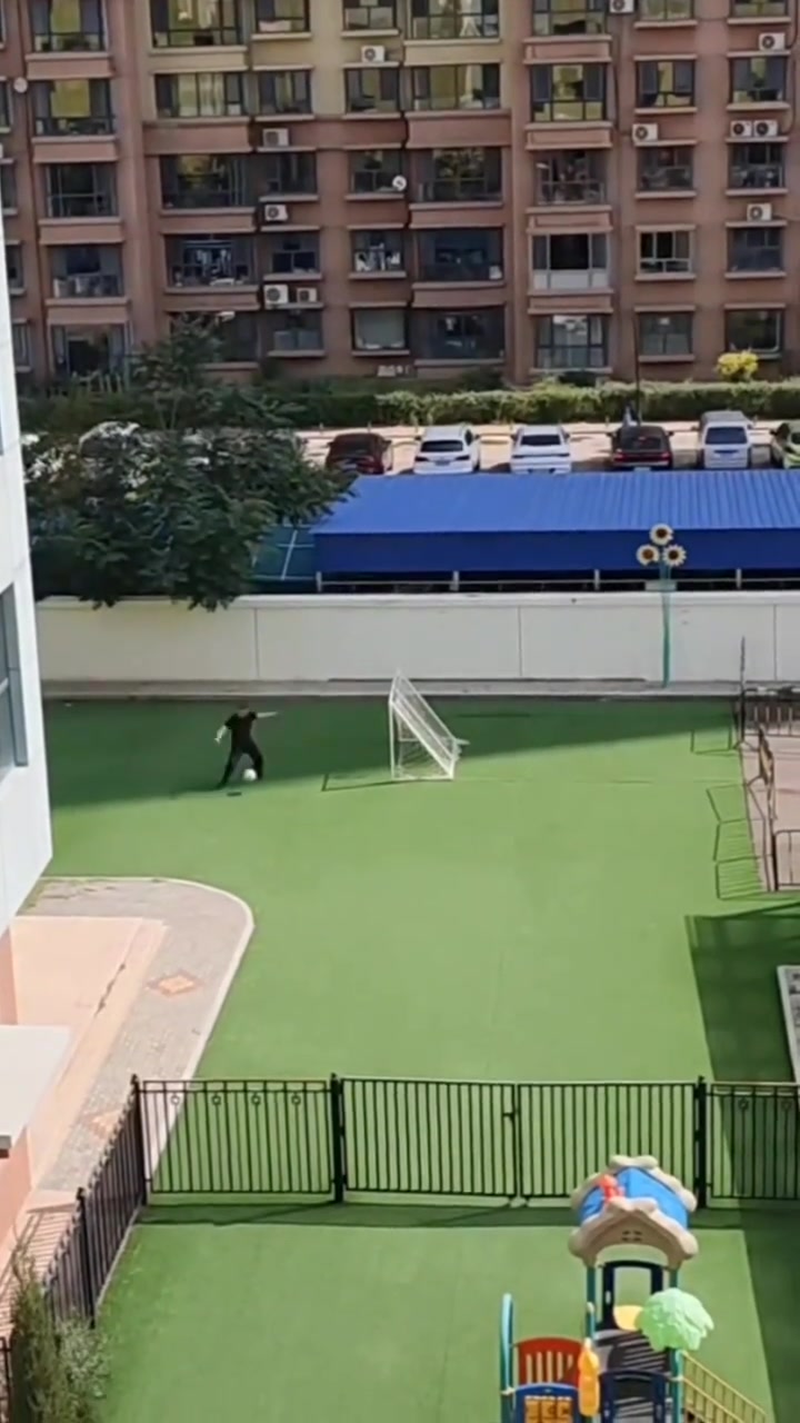 这假动作无敌了