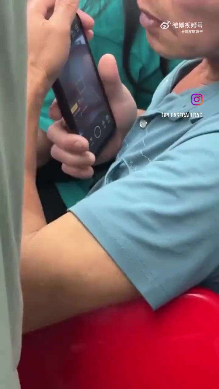 螳螂捕蝉黄雀在后