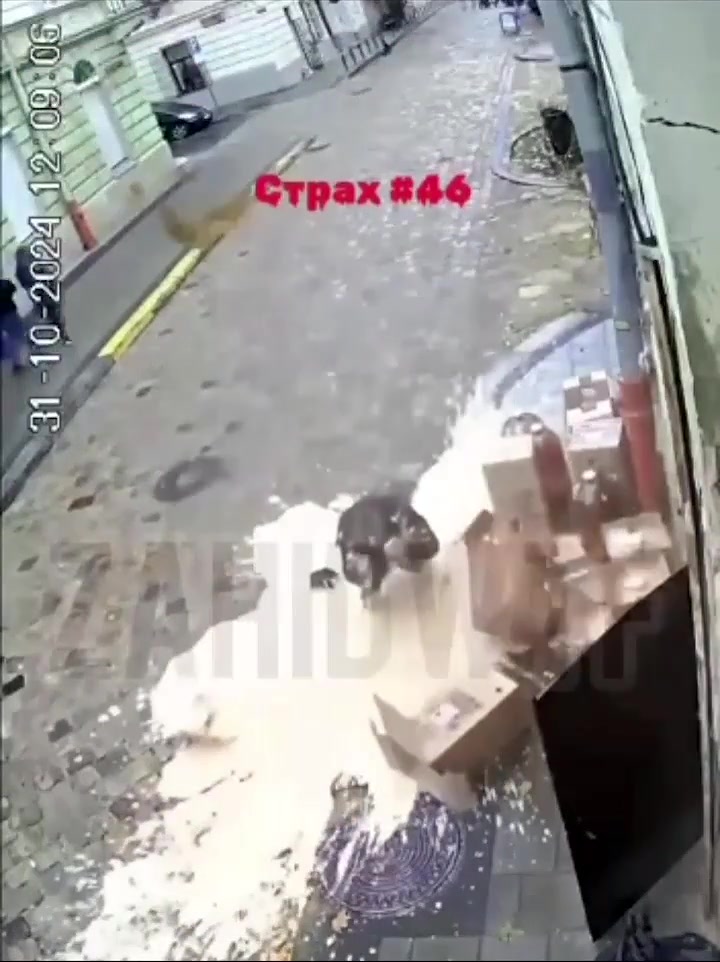 你这是买的啤酒还是c4炸弹，怎么还能突然爆炸的