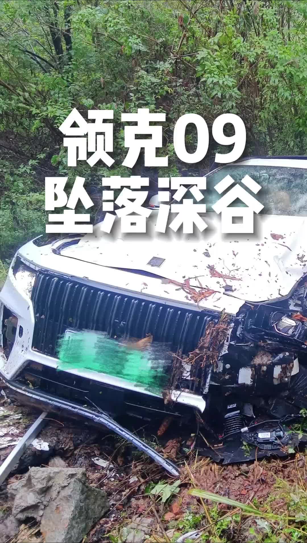 开慢点不就好了，车的安全性做的好，不是为了让你肆无忌惮的开