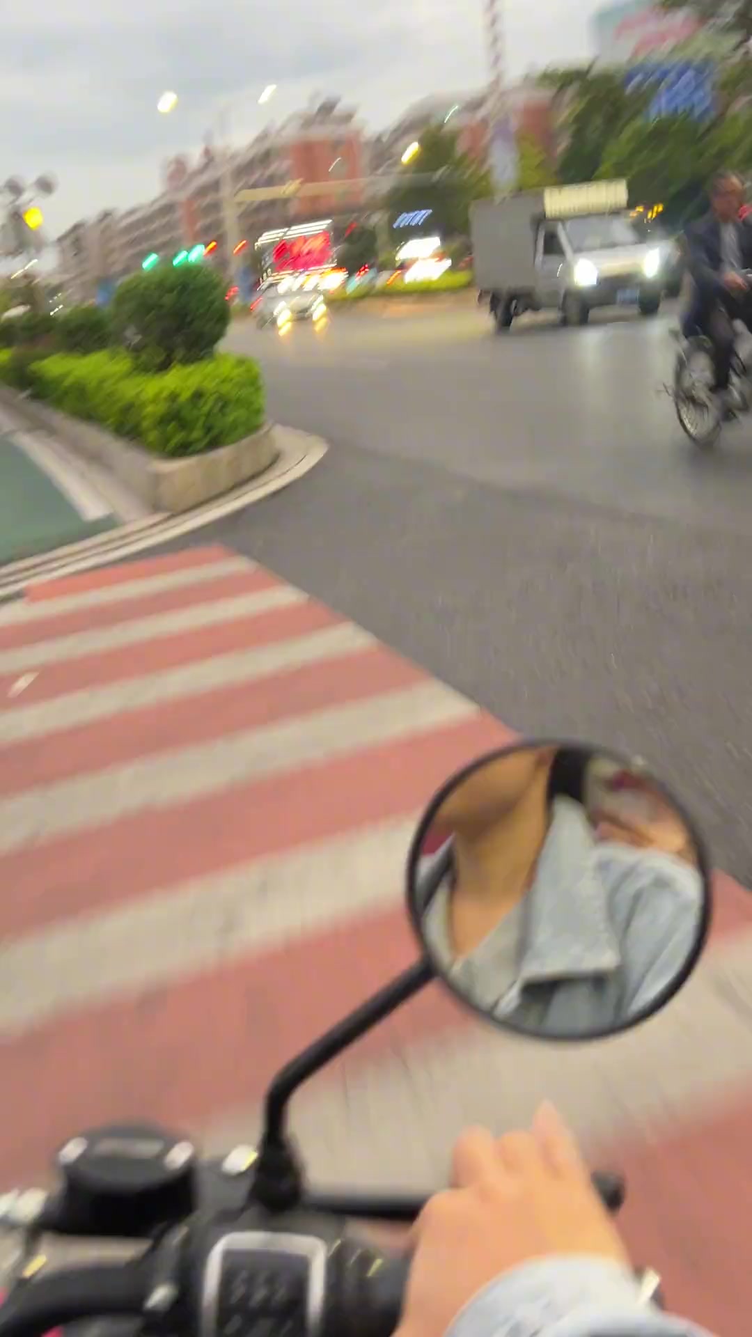 虽然鞋子也很重要，但是咋感觉脚更需要关心呢！