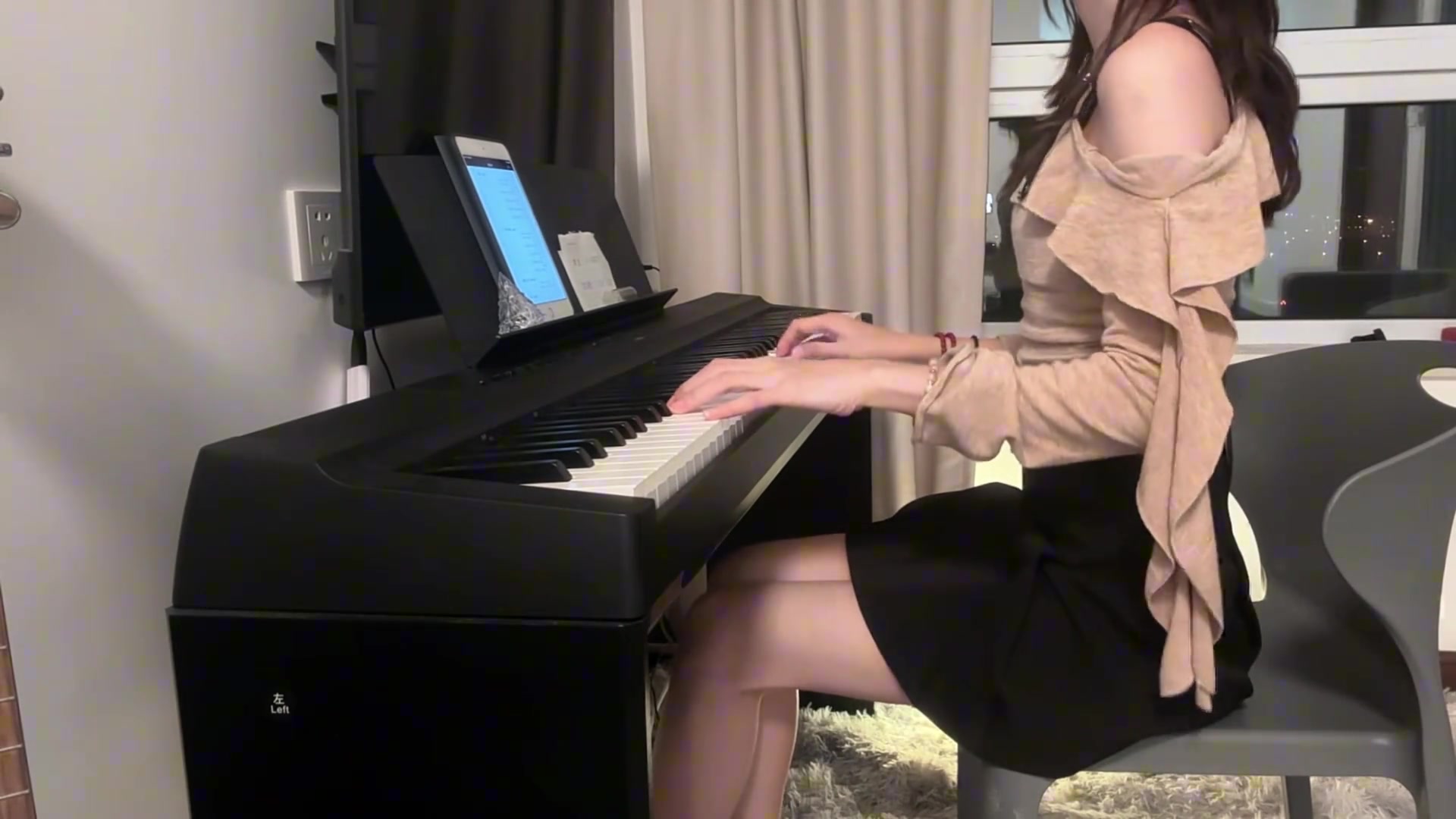 将16首赵雷的歌曲编在一起，好听
