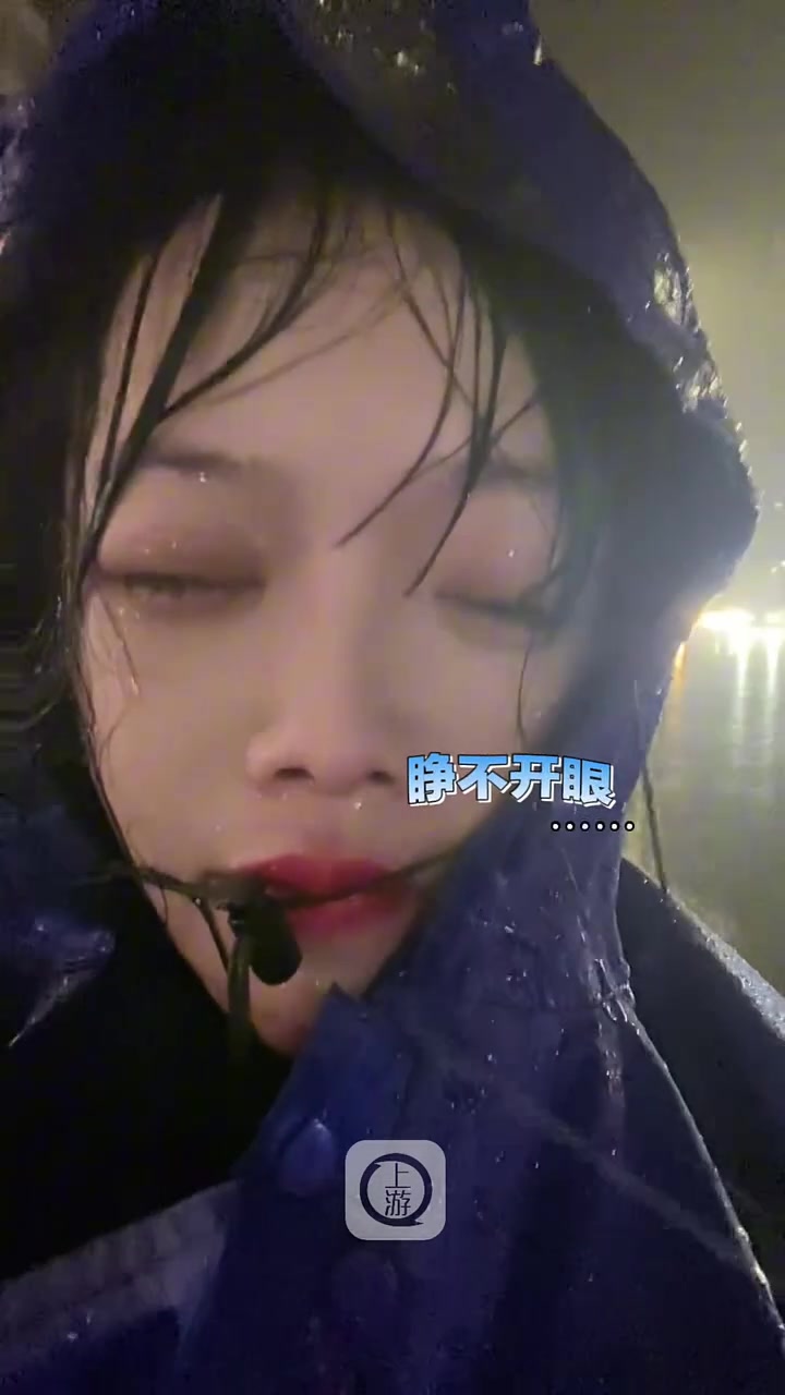 女生突发急性肠胃炎，“相亲对象骑摩托车送其就医半路下大雨