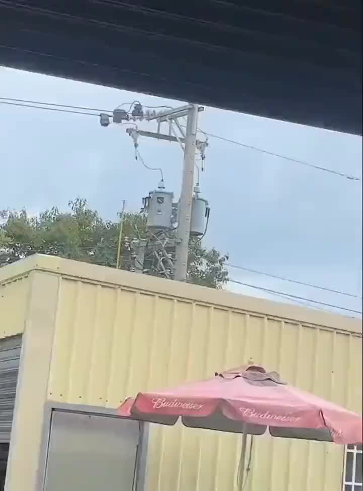 怎么会这样，懂行的兄弟说一下！