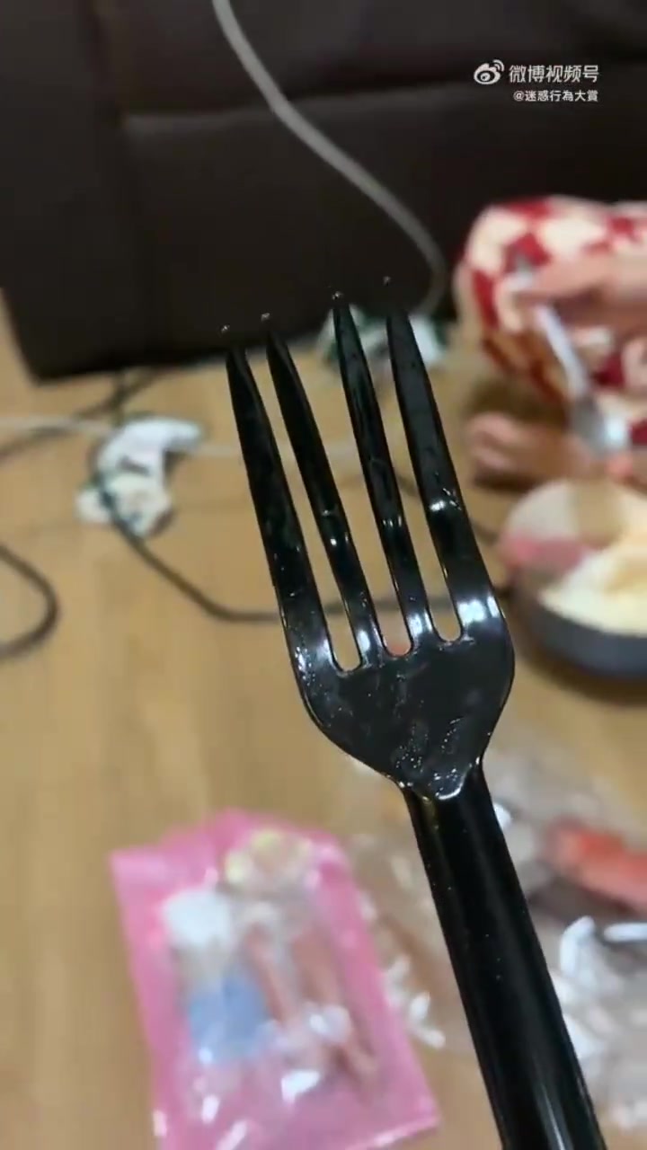 液体叉子对上0.1淀粉肠最锋利的的矛vs最坚固的盾