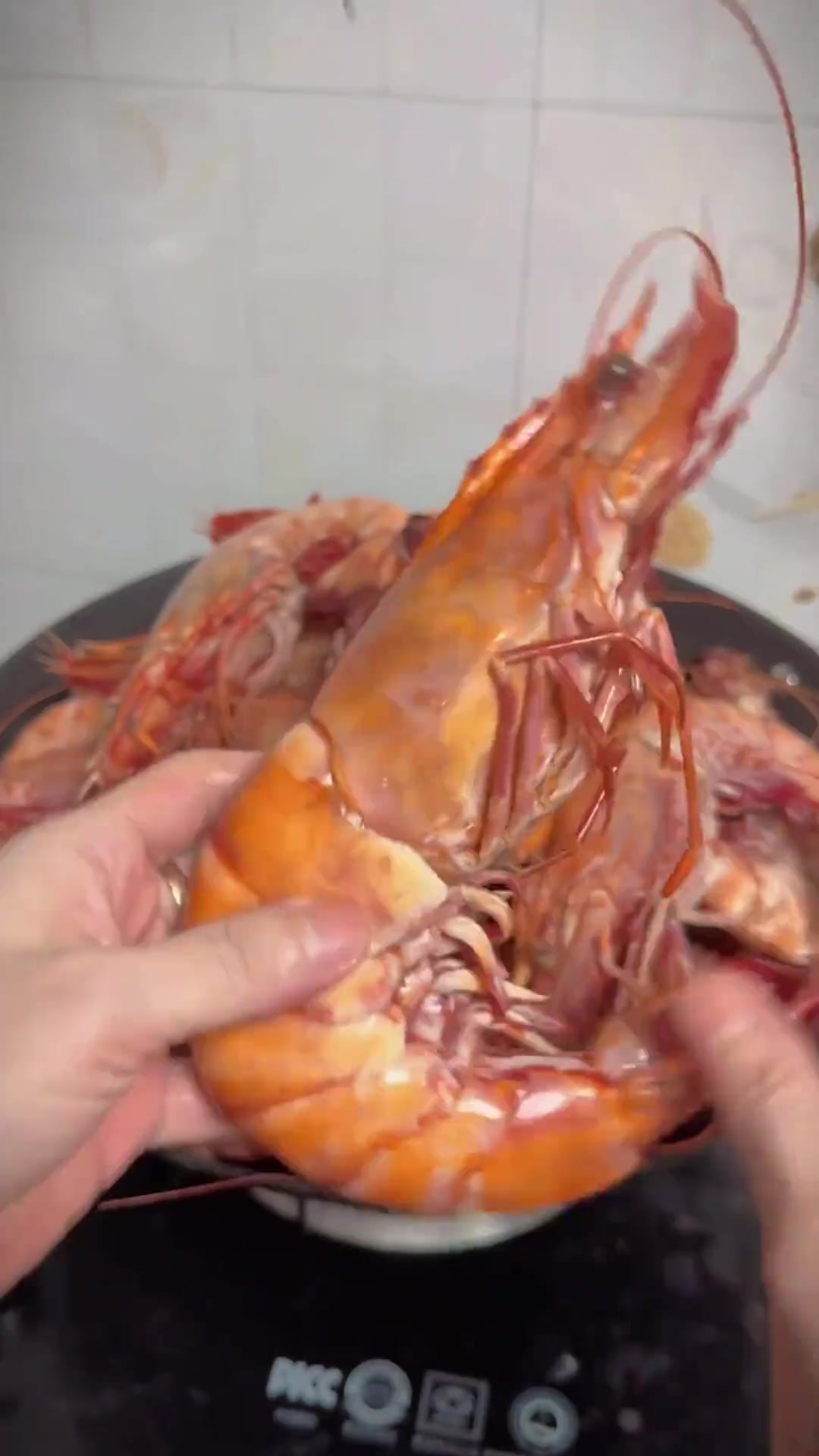 满膏满黄的手臂黑虎虾，你爱吗