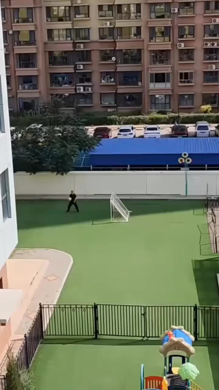 给足球一会扇感冒了！