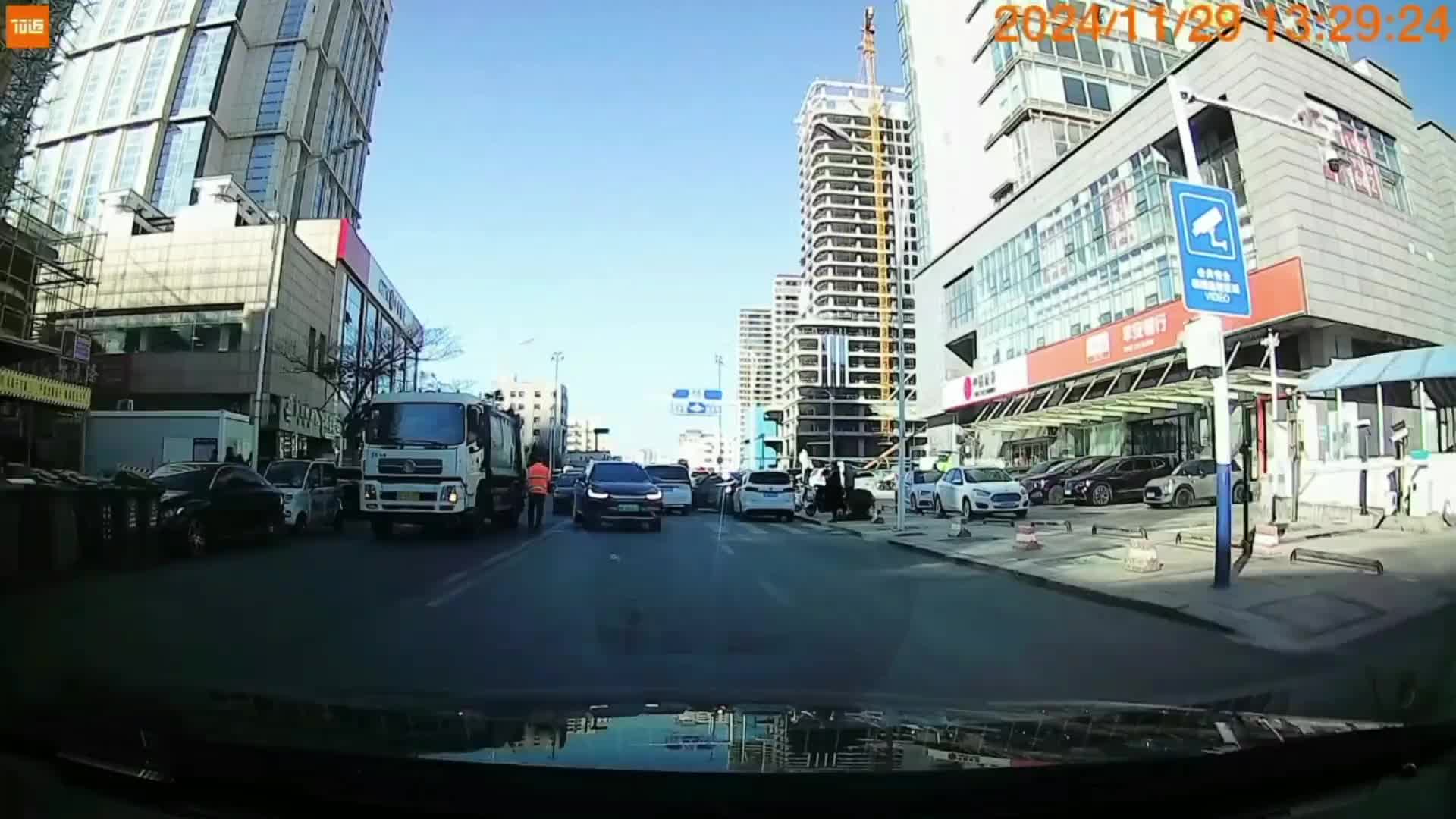 这是遇到一个狠人了啊